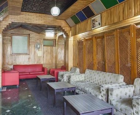 Hotel Pamposh Srīnagar Kültér fotó
